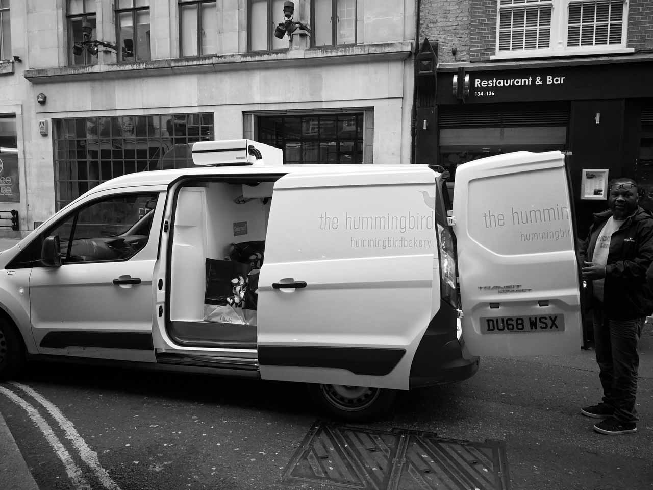 HBB-Delivery van-BW